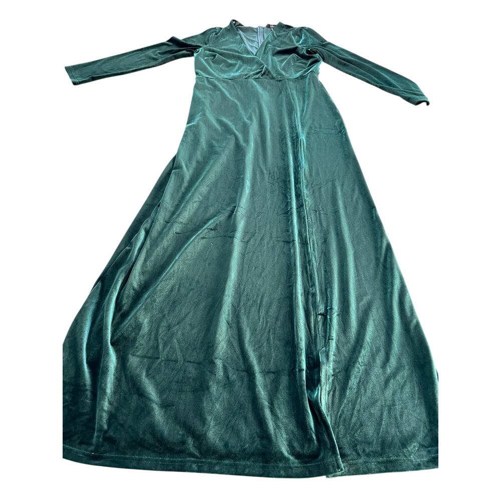 Lulus Green Velvet Gown - Size XL - Picture 5 of 11